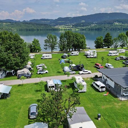 Camp Velenje Hotell Exteriör bild