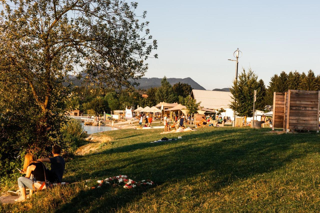 Camp Velenje Hotell Exteriör bild