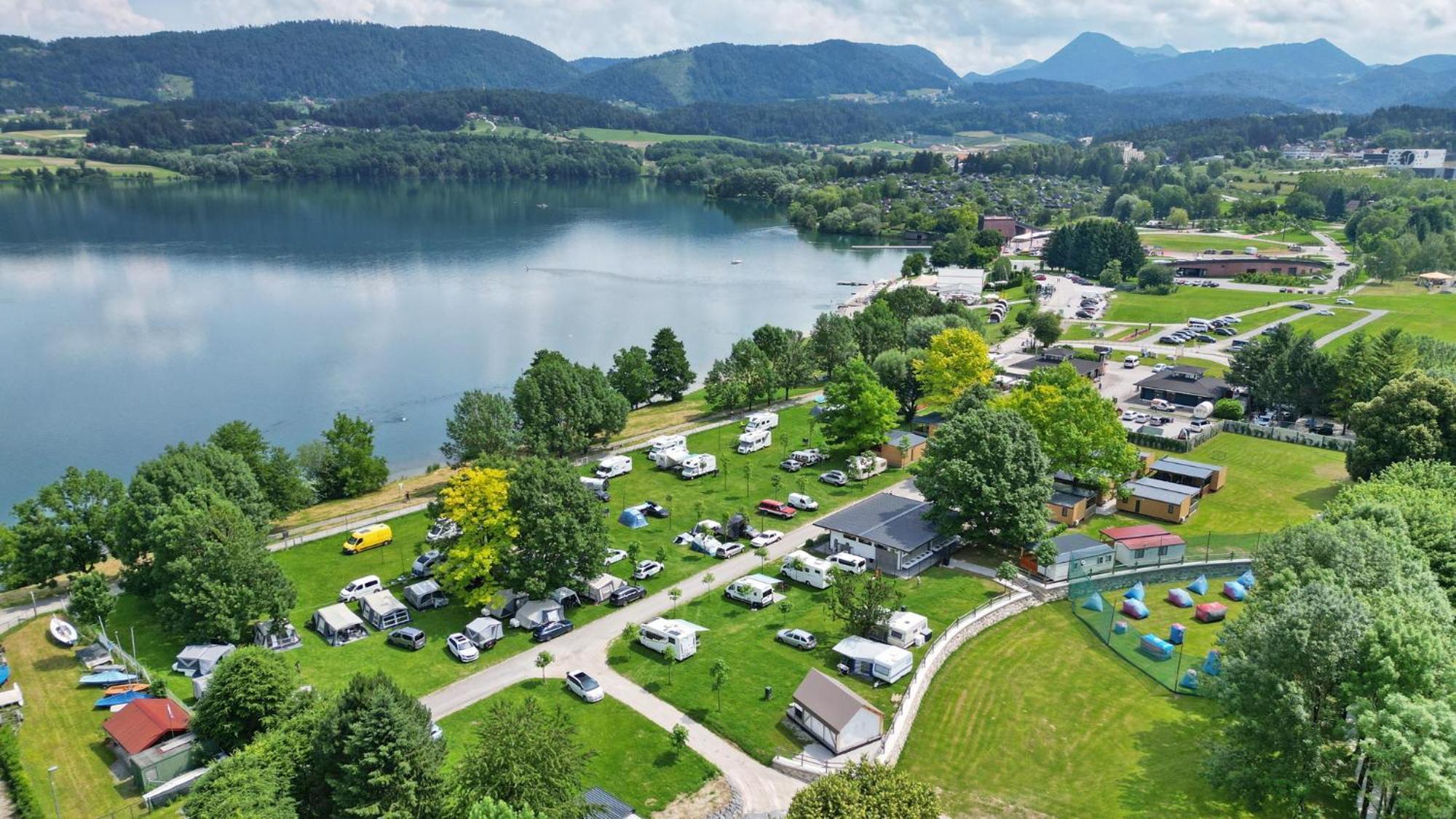 Camp Velenje Hotell Exteriör bild
